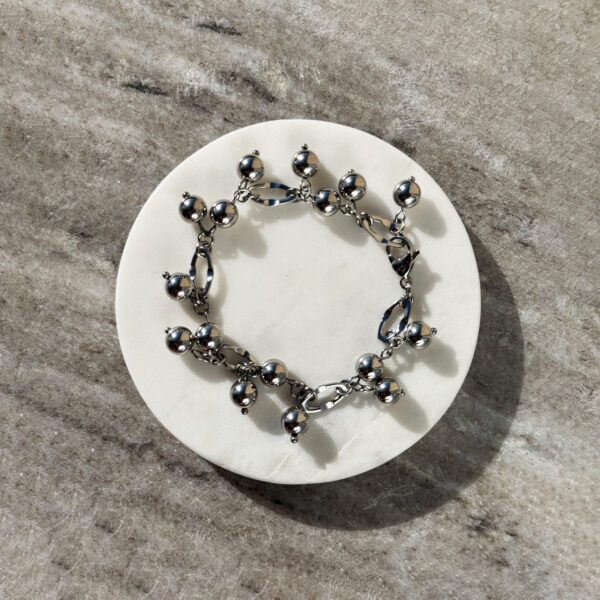 Bracelet With Steel Berries 1 – LA-OL
