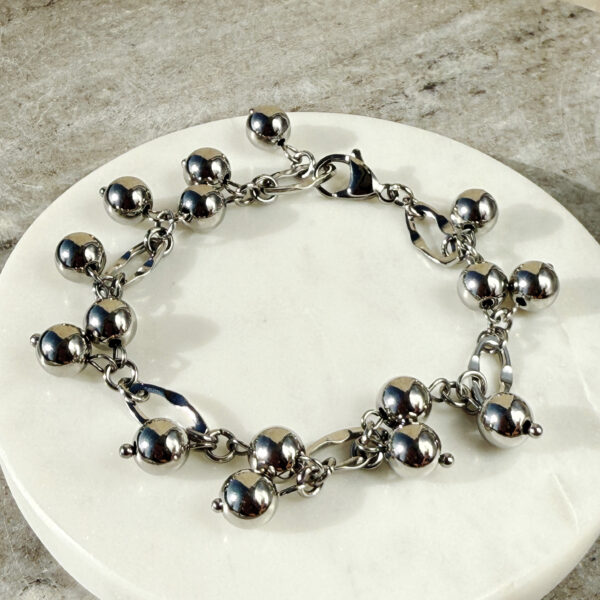 Bracelet With Steel Berries 2 – LA-OL