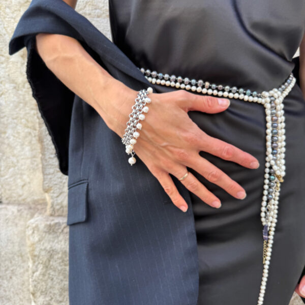 Bracelet With White Pearls 2 – LA-OL